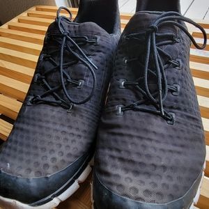 Reebok Pump running shoes size 12